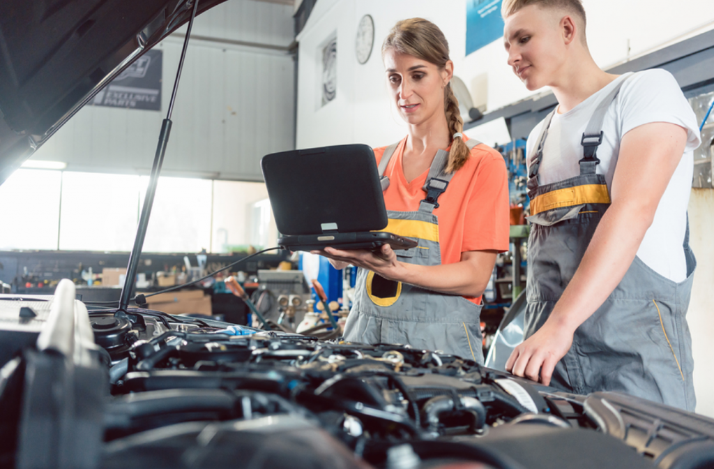 The Perks and Factors to Consider in Choosing an Auto Repair Shop Management Software