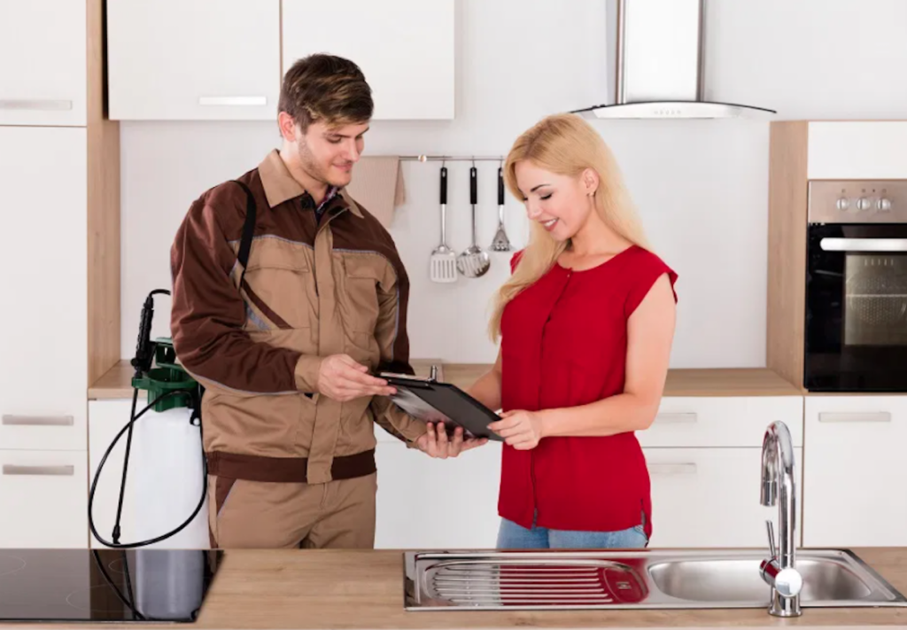 Benefits of hiring pest control services