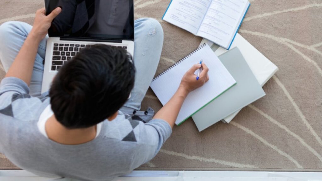 4 Simple Tips for Completing Your Homework in University