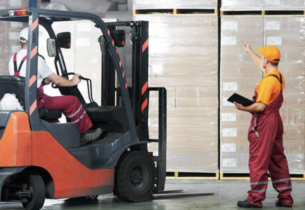 How to be Safe While Operating Forklift: 5 Safety Tips