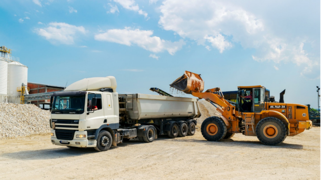 How to Distinguish 4 Types of Vocational Trucks