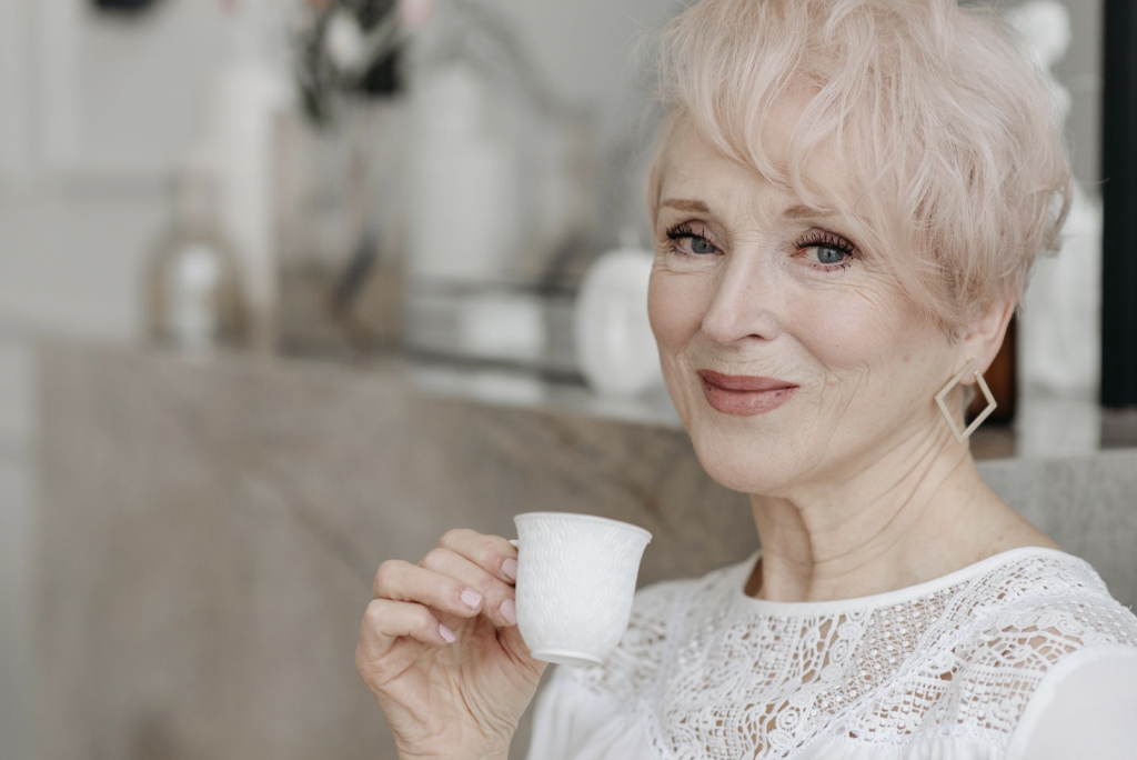 10 Tips for Staying Gorgeous as You Age