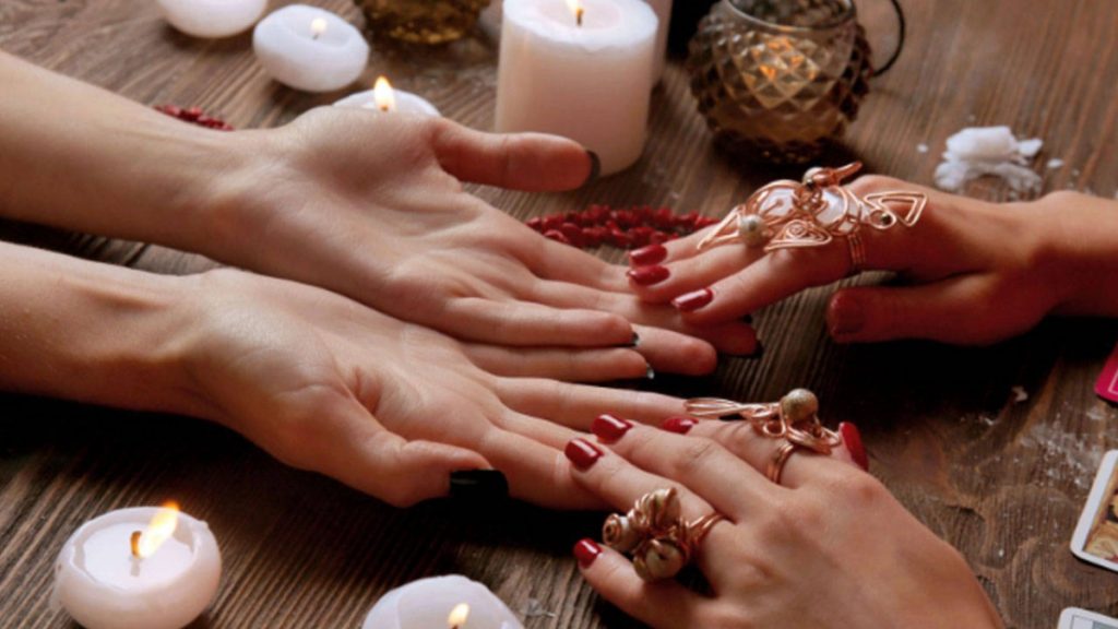 6 Popular Methods of Psychic Reading that can Help Improve Your Wellness