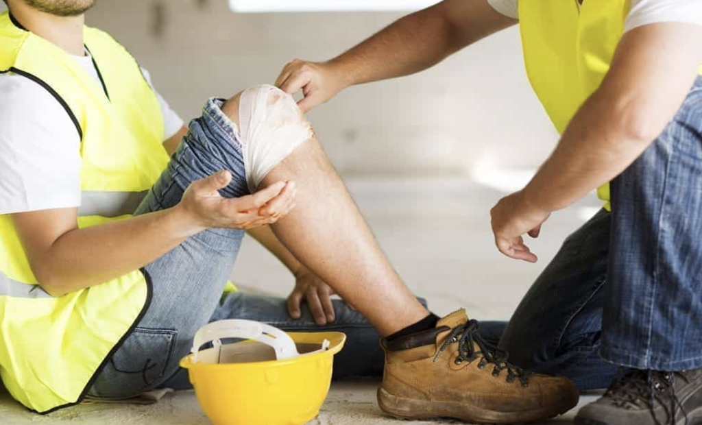 Guide To Workers Compensation Insurance For Roofers