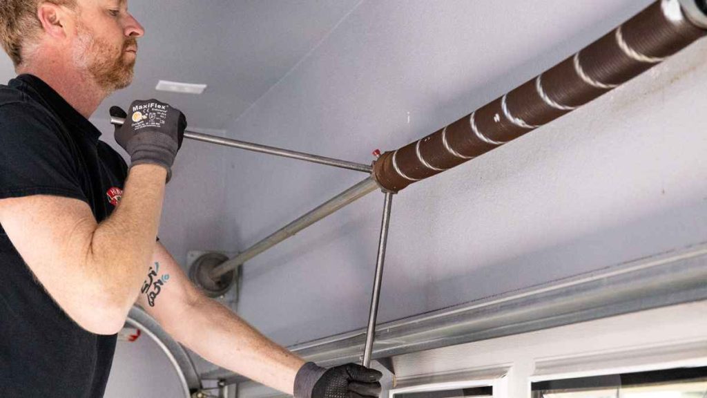 How to Deal With Garage Door Springs