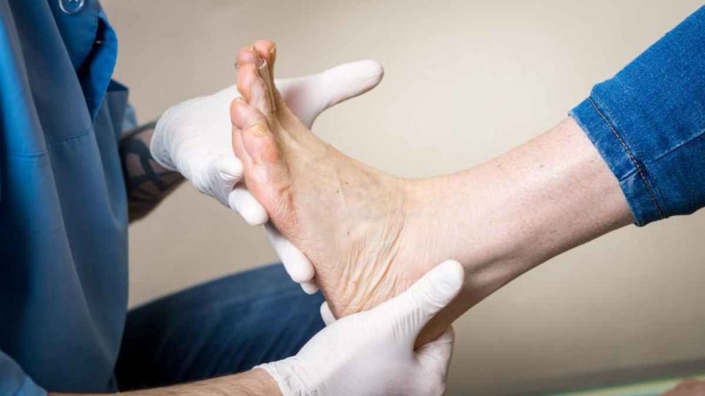 5 Signs Your Older Parents Need to Visit the Podiatrist