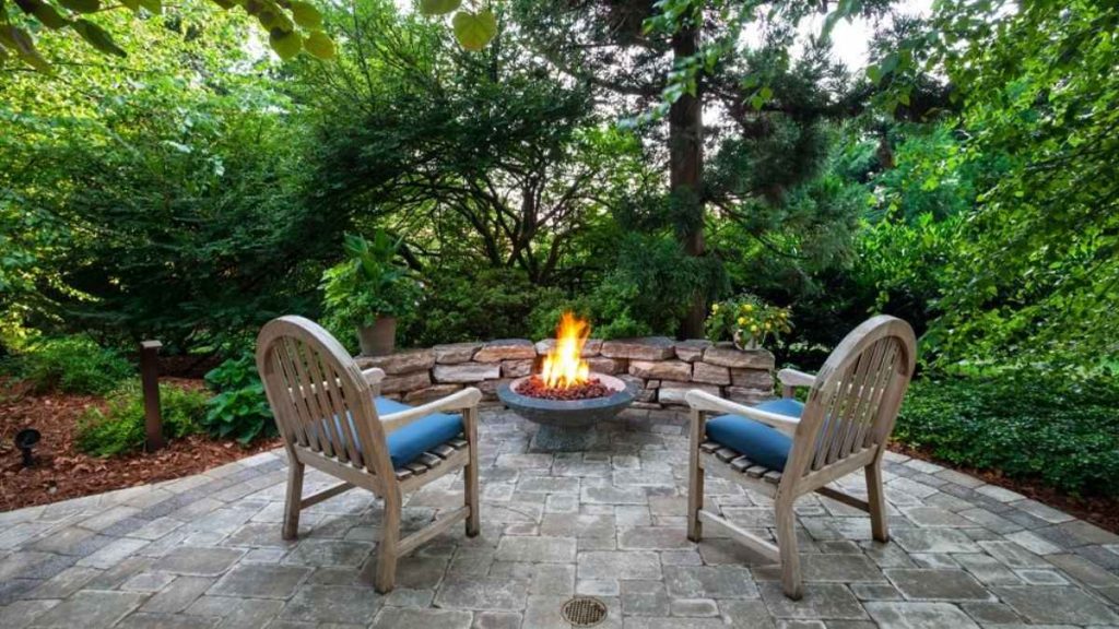 How Renovating Your Backyard Can Increase the Value of Your Home