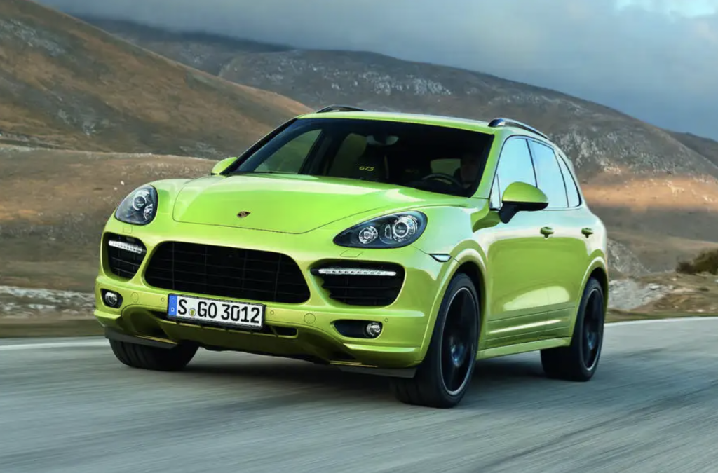 Porsche is going to introduce a green version of the Cayenne