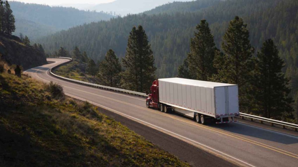 8 Ways Truckers are Keeping Colorado’s Roadways/ I-70 Safe