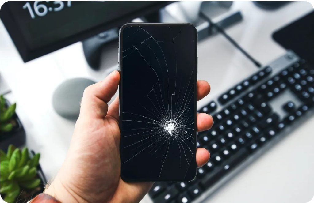 5 Common Mistakes When Attempting a Smartphone Repair